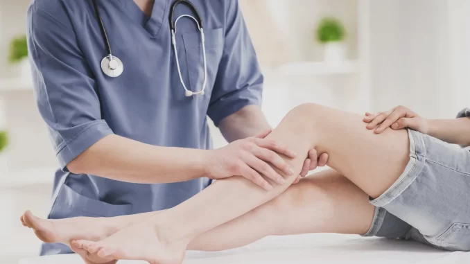 kiedy-zaczac-rehabilitacja-po-operacji-ciesni-nadgarstka-1