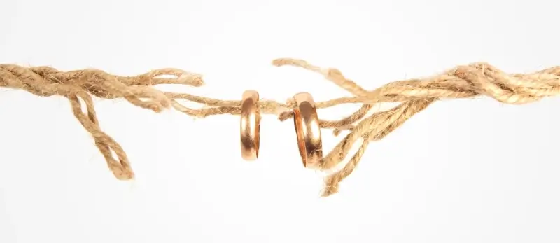 Prawo spadkowe kto dziedziczy długi?